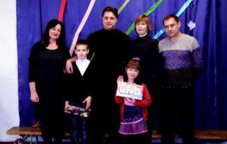 Мрії збуваються: маленька кам’янчанка знайшла свою родину